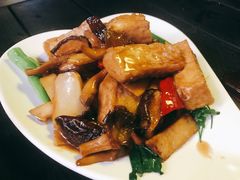 红烧什菌焖豆腐-龙记·香港茶餐厅(海上世界店)