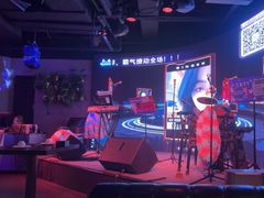 -粉墨特色菜·烧烤音乐酒馆