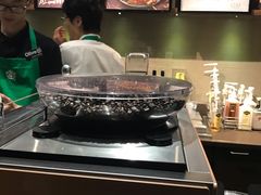 -星巴克臻选(南京金茂览秀城店)