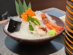 -牛YO寿喜烧·铁板烧和牛火锅自助(市府恒隆店)