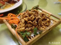 -老青岛海味当家菜馆(银鱼巷店)