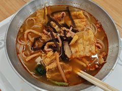 -爱民螺蛳粉(梧州国泰广场店)