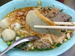 -榮泰米粉湯(Left Shop)