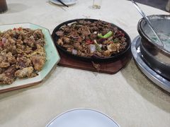 -标记美食新鲜猪杂(兴南大道店)