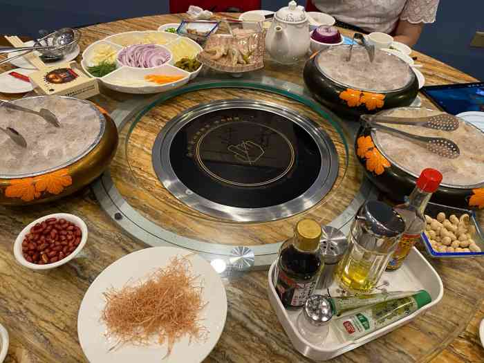 八月花河豚馆-"打卡一家新店—八月花,朋友推荐过来的 .