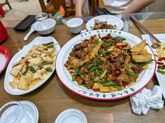 -鲁南仔·滕州炒鸡(经三路店)