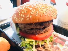 -The Habit Burger Grill 哈比特汉堡(复兴soho店)