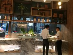 自助取餐区-华侨城嘉途酒店·屋顶阳光餐厅