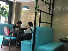 大堂-茅炒屋龙虾·烧烤·湘菜(新河路店)