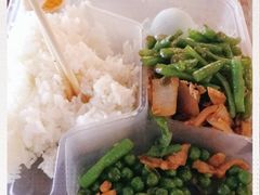 -刘胖子家常菜·蹄花焖藕(中央花园店)