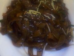 炒牛河-御花园·粤菜·海鲜火锅(中山公园店)