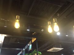灯-Thank u mom非油炸健康鸡(万国广场店)
