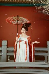 -盘子女人坊古装写真摄影(南京总店)