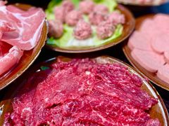 手工现切牛肉-雾都嘟重庆老火锅