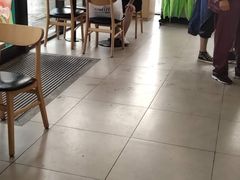 大堂-老乡鸡(武汉中南梅苑小区地铁站店)