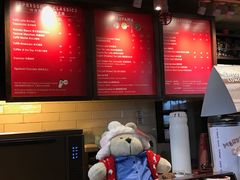 -星巴克(香港国际机场44号闸店)