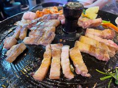 -豚豚家돈돈가韩国锅盖烤肉(新北万达店)