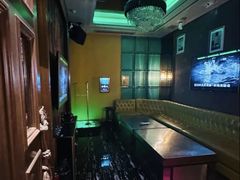 -帝凯乐量贩式KTV(深影国际影城店)
