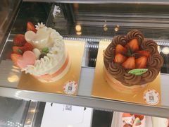 巧克力修多生日蛋糕-花花卷卷·鲜食蛋糕(静安久光百货店)