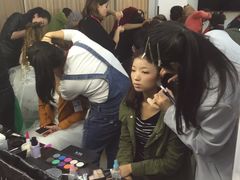 -贺加贝化妆美甲培训学校