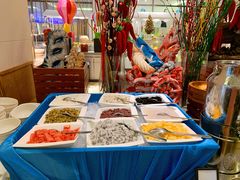 -海口绿发希尔顿酒店-田园汇自助餐·三文鱼·海鲜