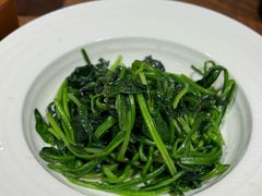 -纳鲁孜·新疆特色餐厅(上海悦荟广场店)