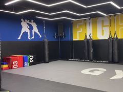 -成杰格斗·拳击·柔术·防身术(建设路店)