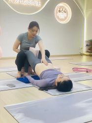-爱尔乐美孕产瑜伽·普拉提