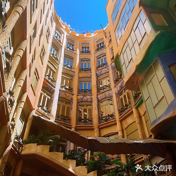 巴塞罗那必打卡景点推荐