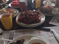 -荣誉国际酒店-云顶旋转餐厅