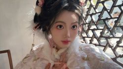 -一揽芳华汉服旗袍体验馆(拙政园店)