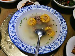 玉米排骨汤-三木森时尚餐厅(树达学院店)
