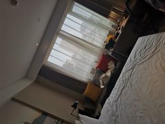 -杭州西湖湖滨银泰亚朵酒店