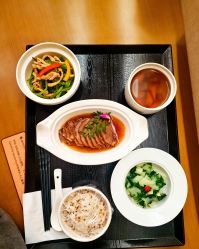 -金鹰国际月子中心(新街口店)