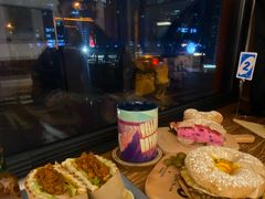 -Catch Bagel(芳草地店)