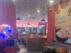 -柳大厨螺蛳粉(人民路总店)