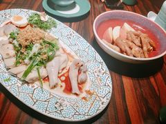 -粤·向群饭店(麓景路店)