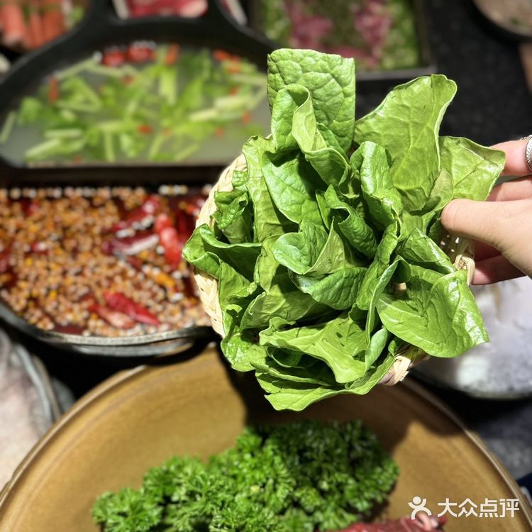 次火锅还有🍈拿 狠狠i了～