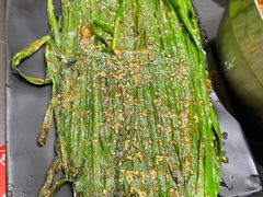 -许哥东北烧烤·铁丳烤串·宫后夹肉(繁花中心店)
