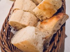 餐前小面包-La Tavernetta(Bar à Vin)(乌鲁木齐路店)