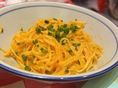 蟹黄咸蛋土豆丝-荆九爷爆炒桥头三嫩(浙大店)