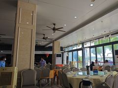 -鹏城人家海鲜酒家·23年老字号(较场尾店)