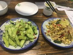 -壹阁胡羊焖饼(特色小吃街店)