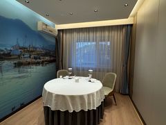 -品海楼·大连海胆锅贴馆(东港店)