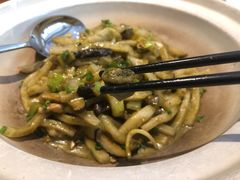 岩蒜炒年糕-文华小渔村(椒江康平路店)