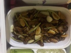 -京味斋·北京烤鸭(北京南站洋桥店)