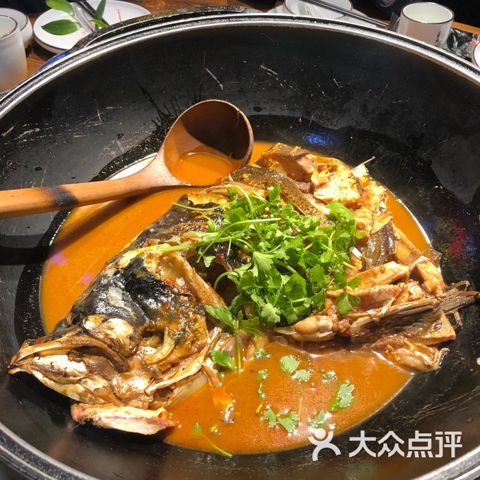 唐瑞隆魚頭泡飯