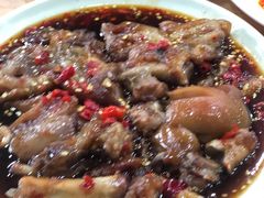 微辣辛辣猪蹄-贤花饭店(城阳店)