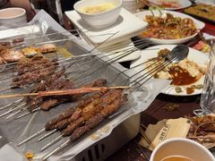 -三个大叔烤羊肉串·歌手驻唱·碳烤鲜肉(西三旗店)