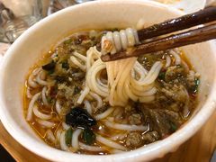 臊子米粉-浮何烤铺(桐梓林店)